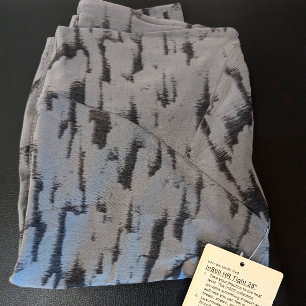 Lululemon InStill HR Tight 25"